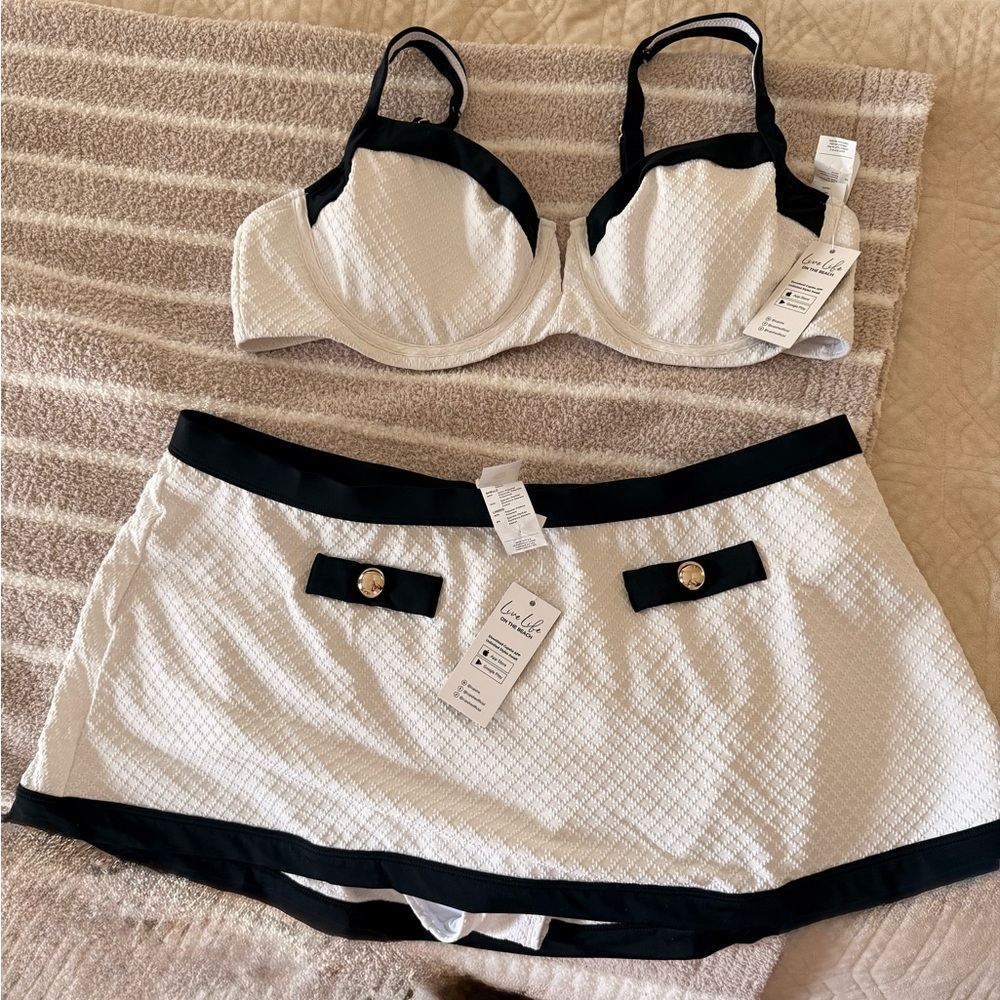 Cupshe Black and White Polka Dot Tag BEST SELLER HARD TO FIND - Picture 9 of 9